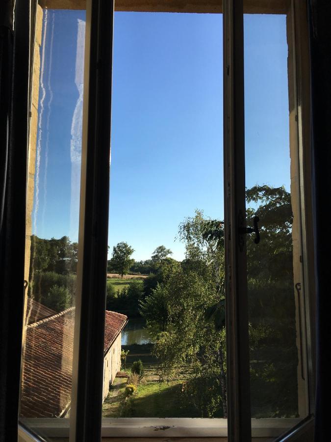 "La Maison De Villars" Au Coeur De La Nature Pressac Bagian luar foto