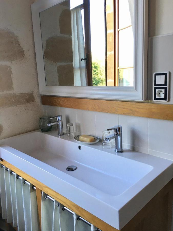 "La Maison De Villars" Au Coeur De La Nature Pressac Bagian luar foto