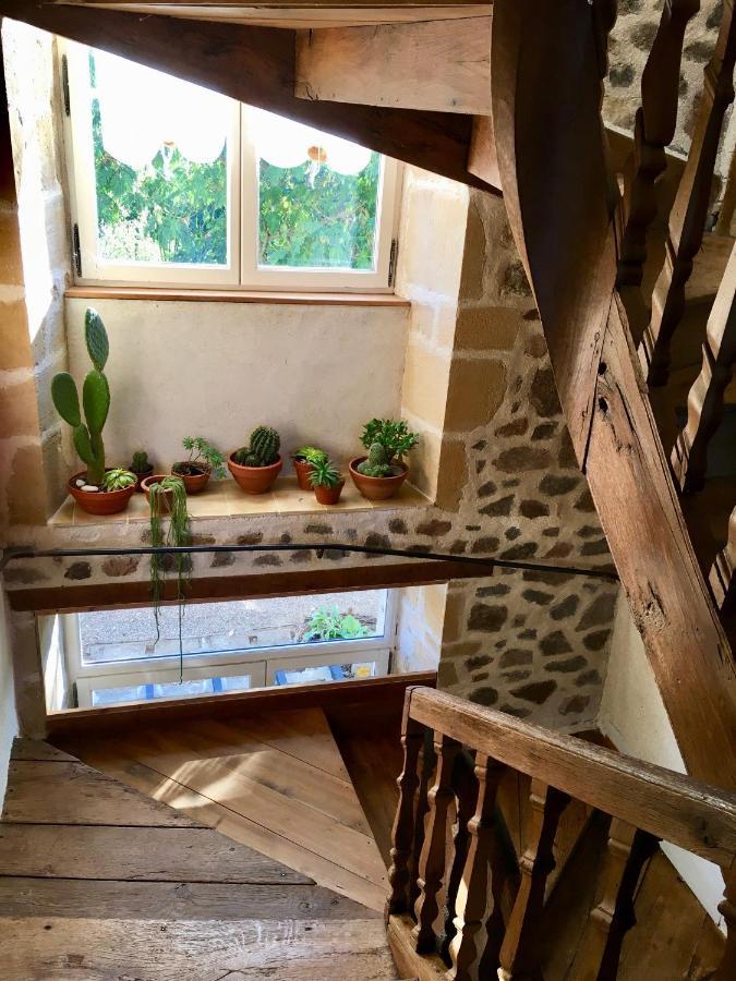 "La Maison De Villars" Au Coeur De La Nature Pressac Bagian luar foto